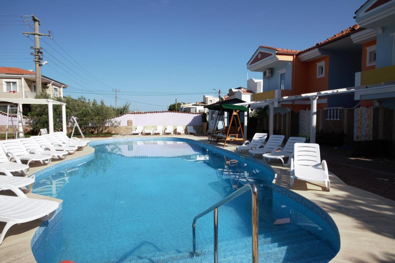 Cundavilla Hotel & Suites Ayvalı Exterior foto